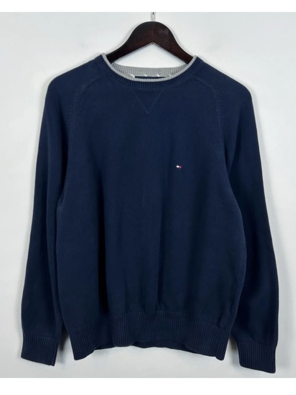 Tommy Hilfiger Navy and White Crewneck Sweater Size Large 100% Cotton